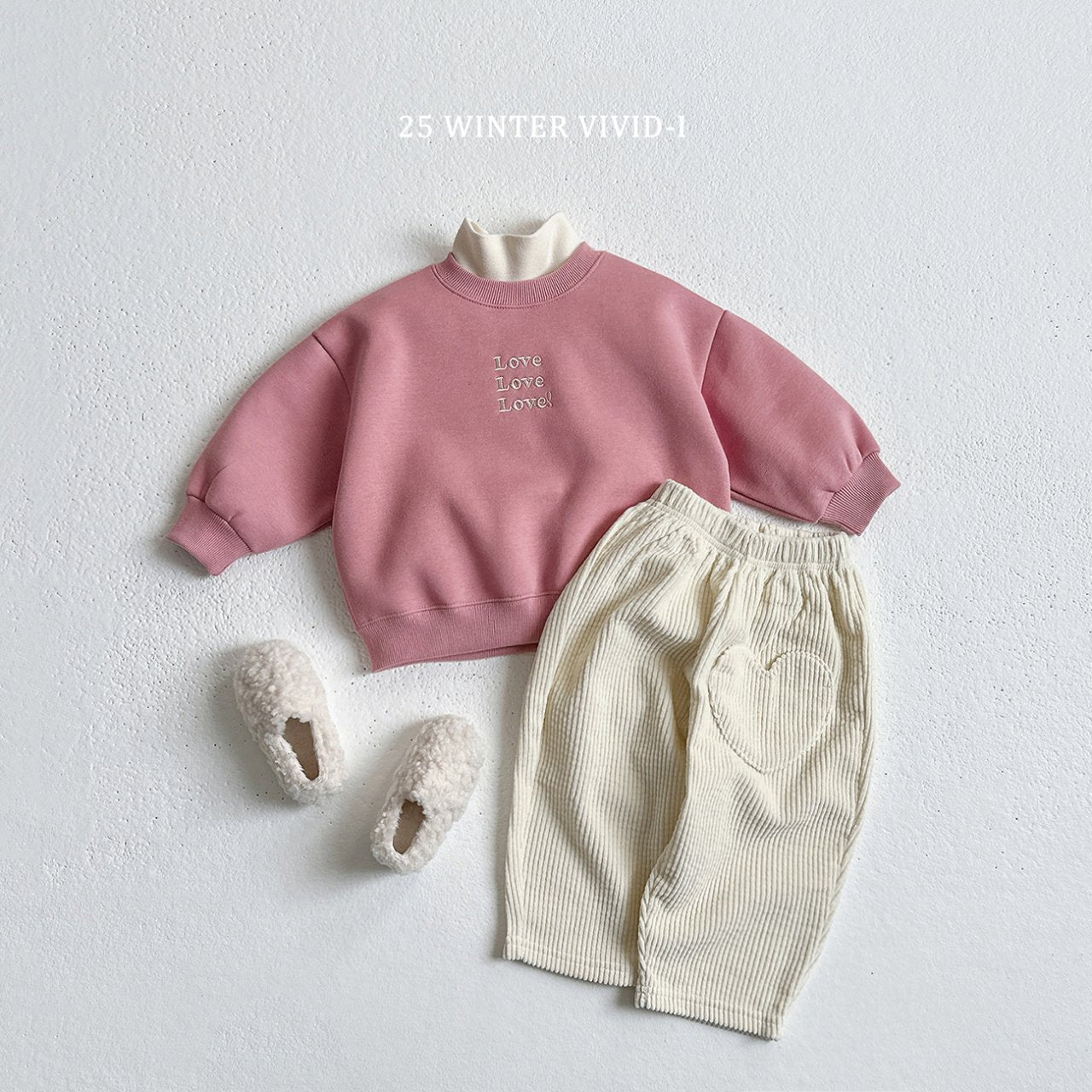 Heart pocket corduroy pants