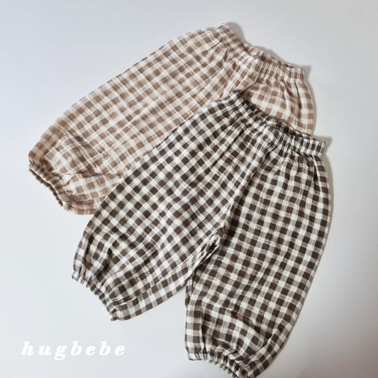 Checkered pants