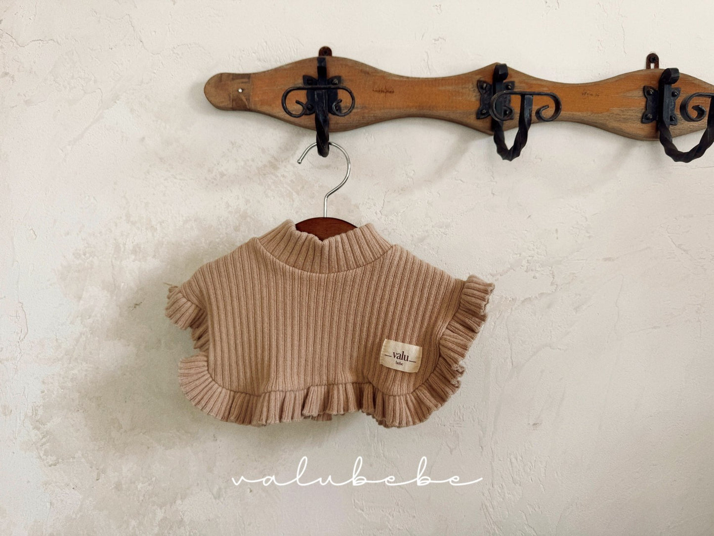 Bella mock neck cape