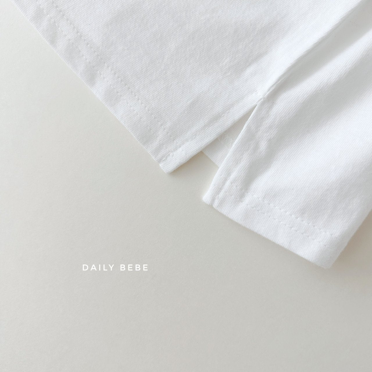 Daily layering long sleeve top