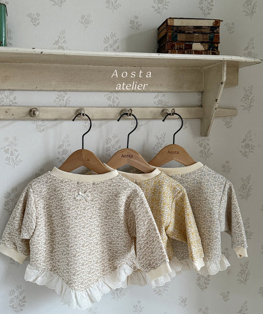 Lace bonbon sweatshirt