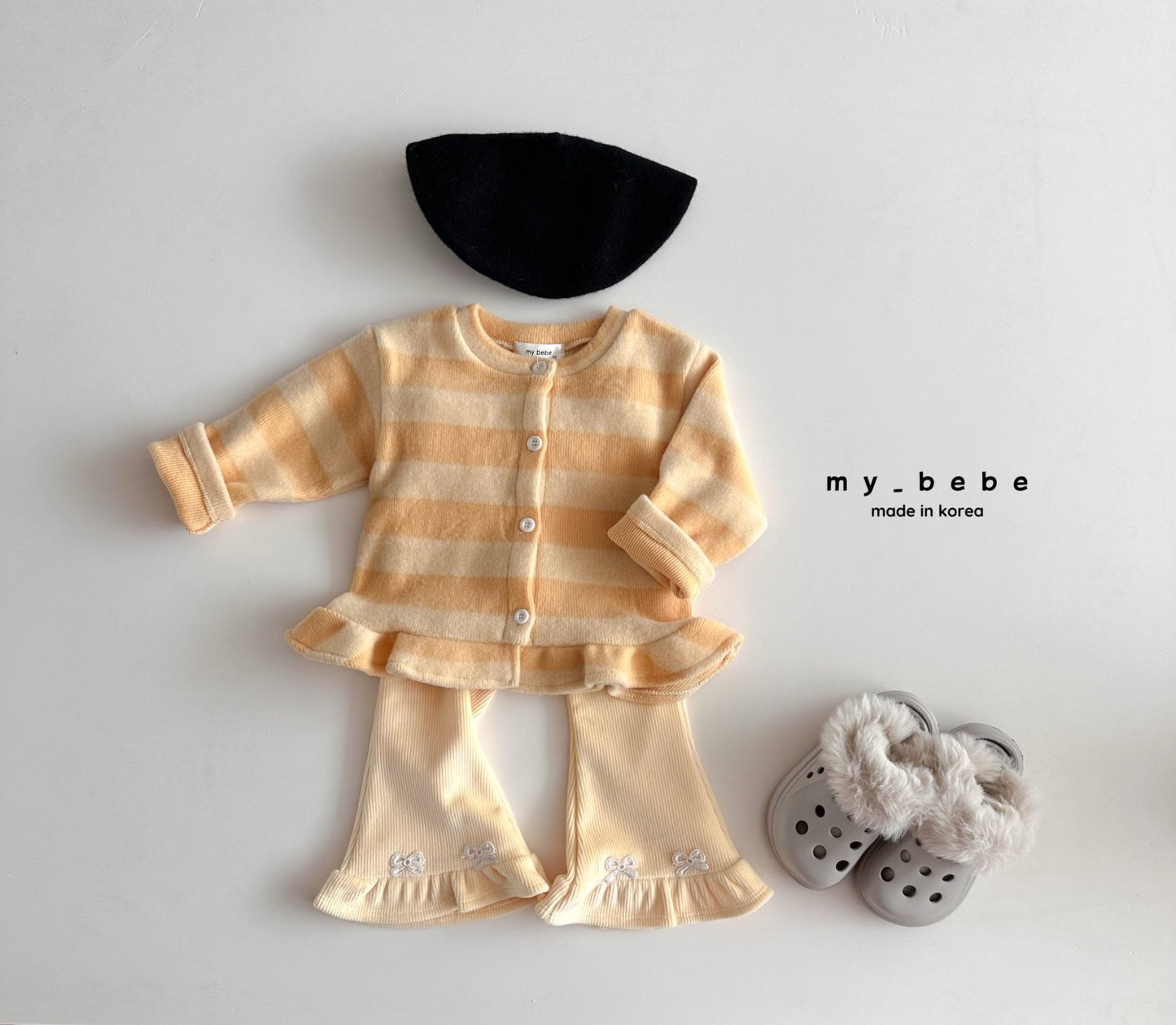 Frilled cardigan