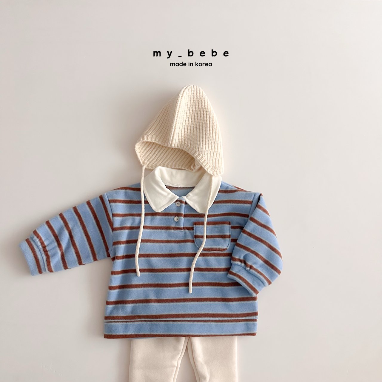 Striped collar fleece