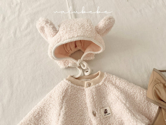 Baby bear dumble beanie