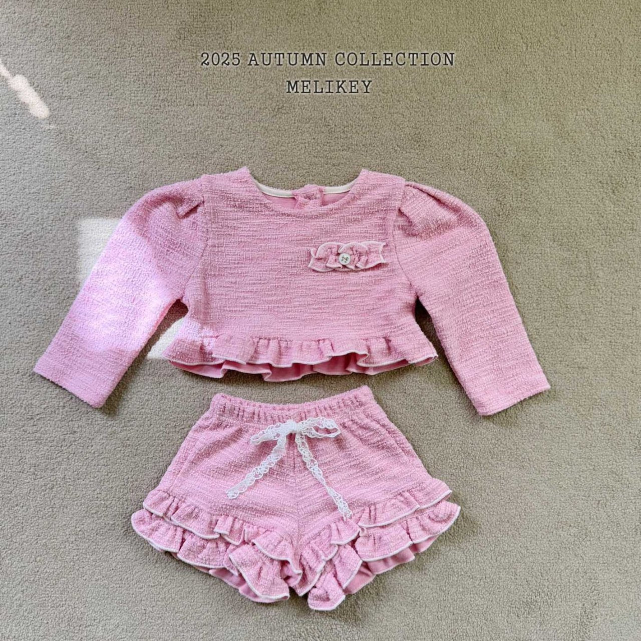 Evian frill shorts