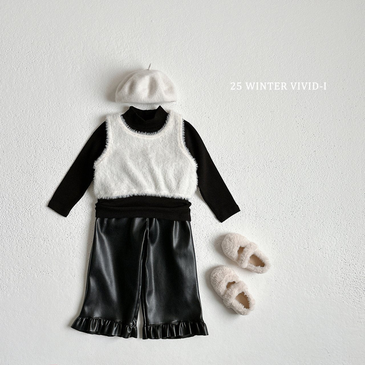 Leather frill pants