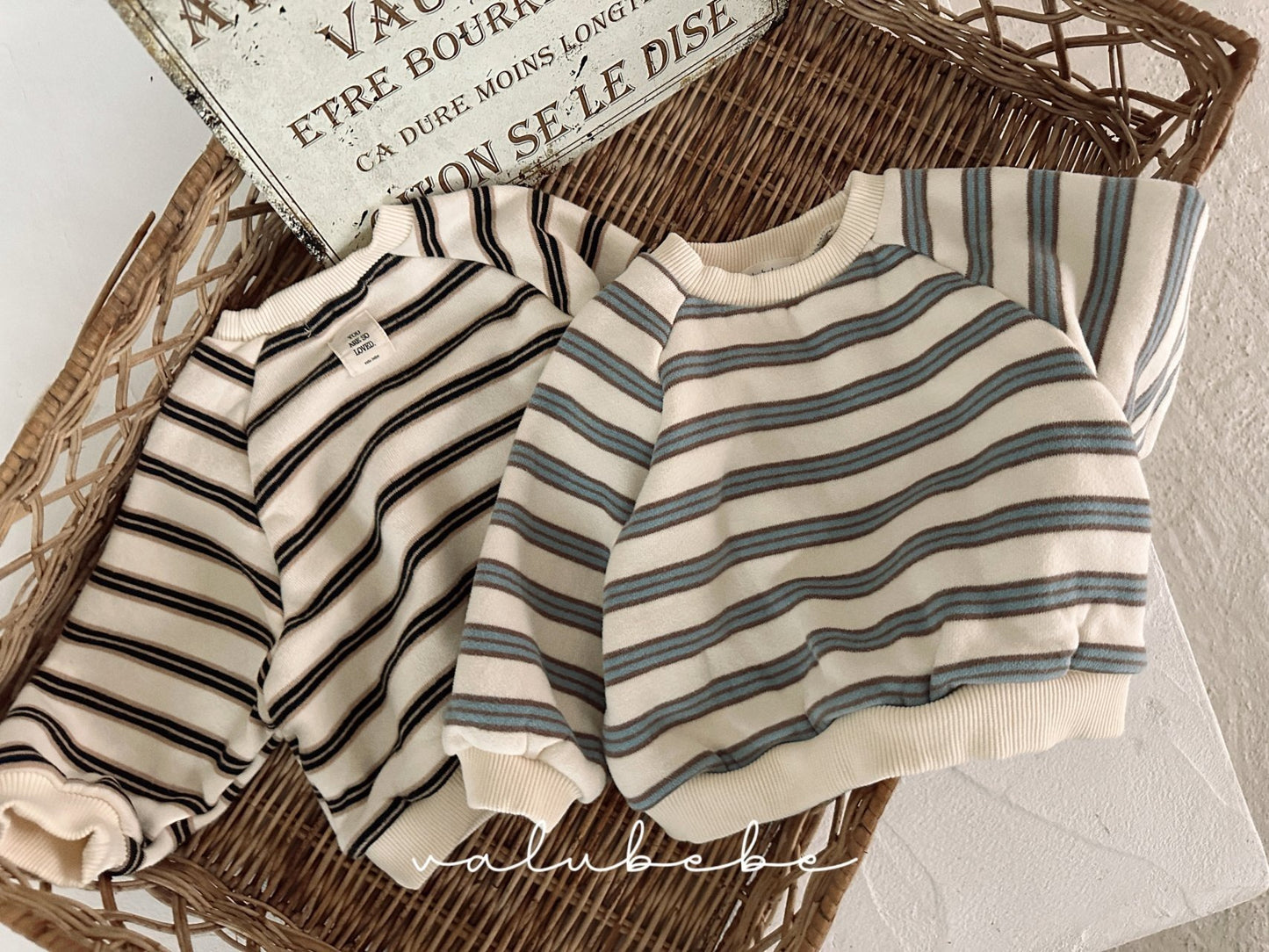 Multi-striped fleece sweatshirt