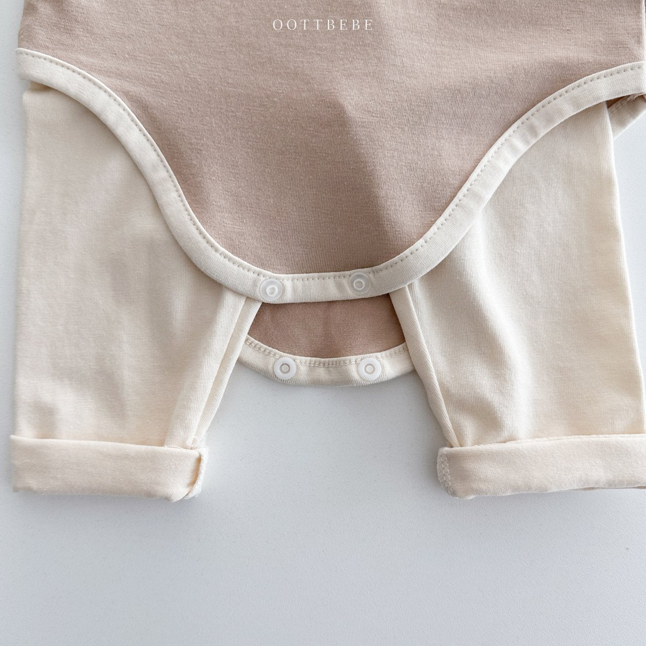 So sweet baby onesie & leggings set