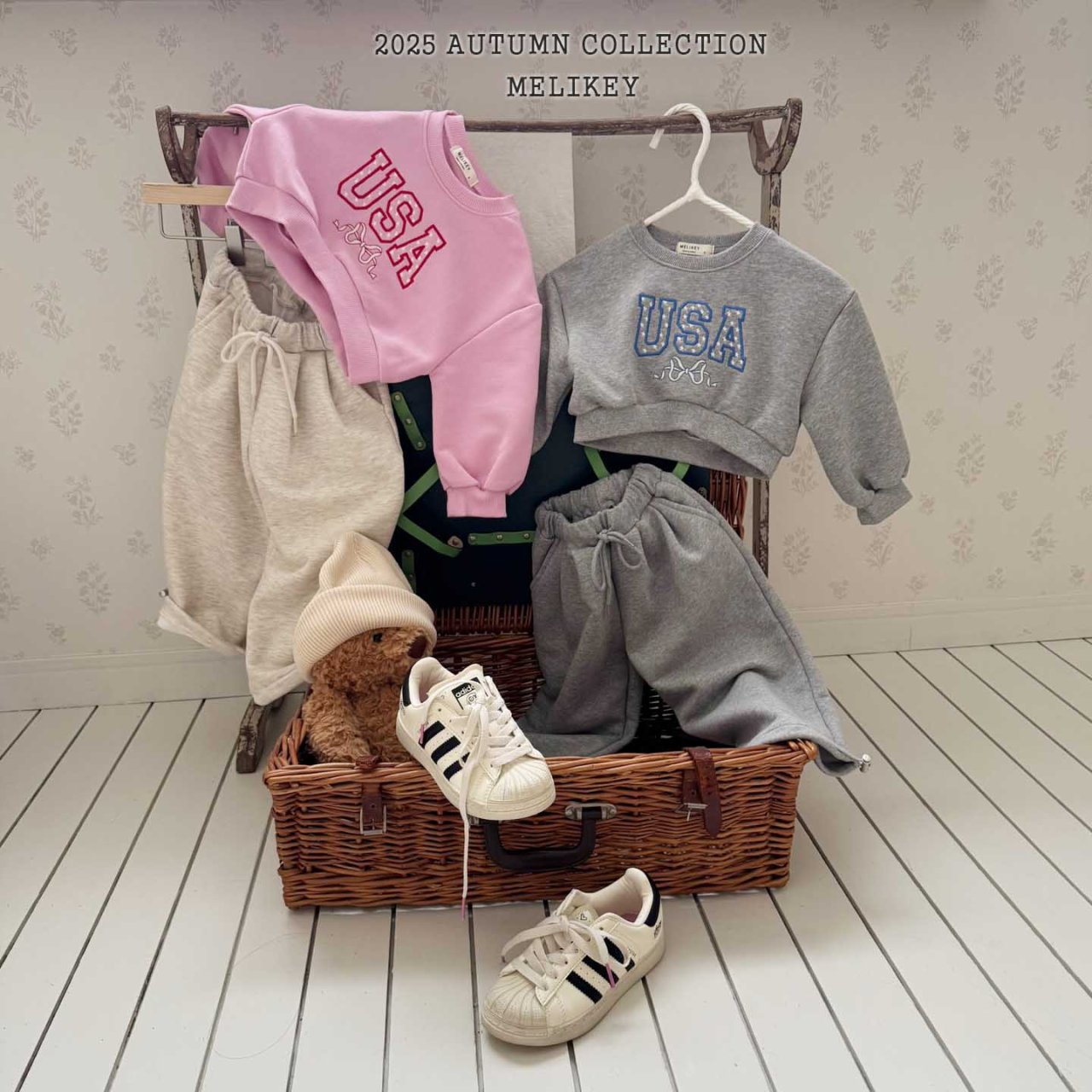 USA short sweatshirt