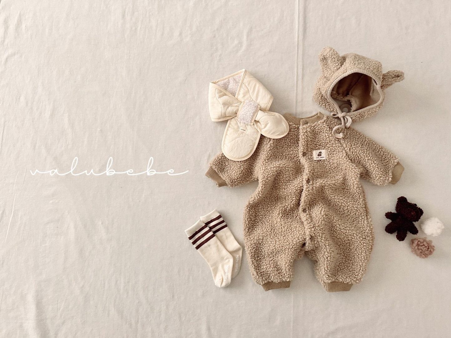 Baby bear dumble beanie