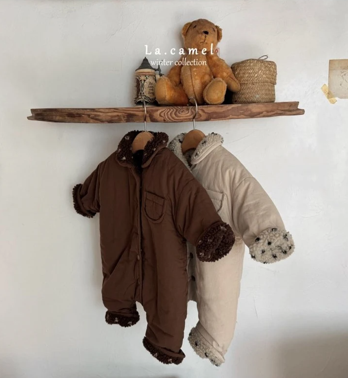 Brownie reversible suit