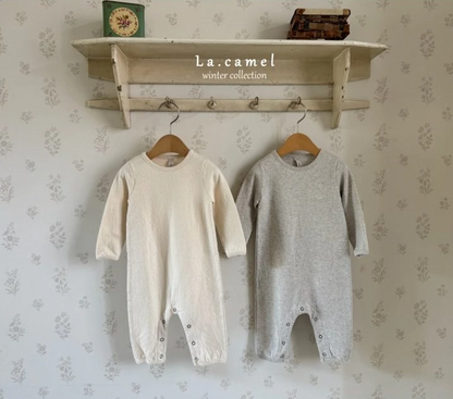 Cottage double layer eyelet suit