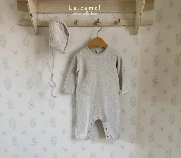 Cottage double layer eyelet suit