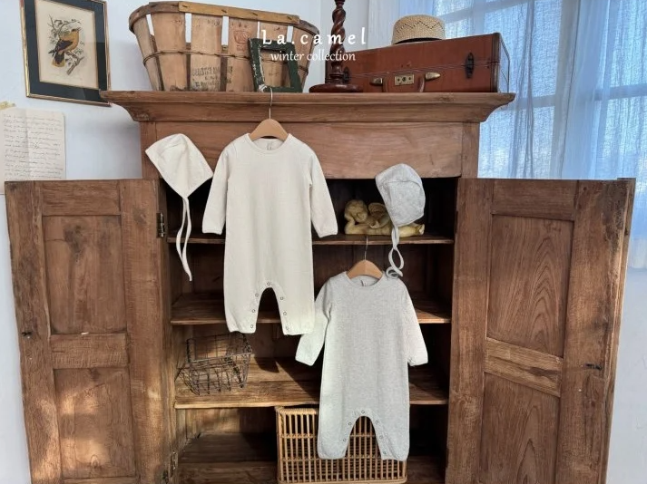 Cottage double layer eyelet suit