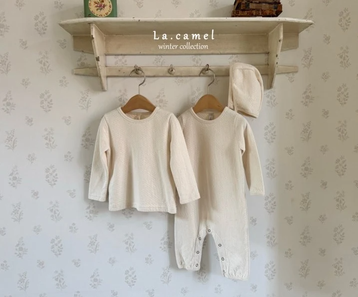 Cottage double layer eyelet suit