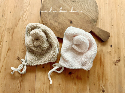 Baby bear dumble beanie