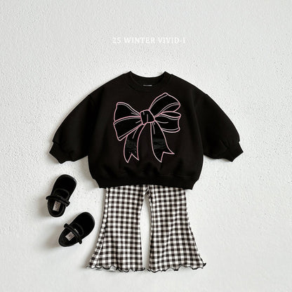 Pattern pants