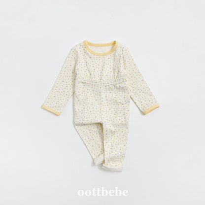 Flower berry pajamas