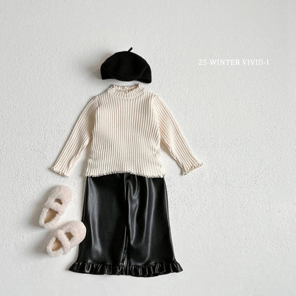 Leather frill pants