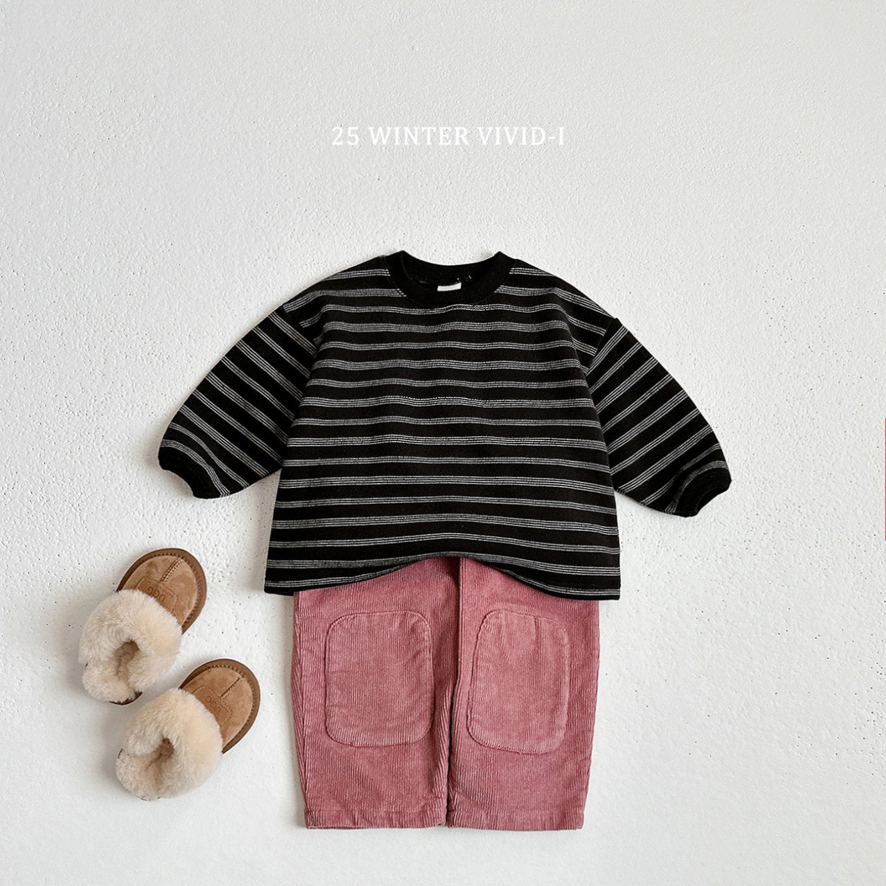 Fleece-lined multi-striped sweatshirt