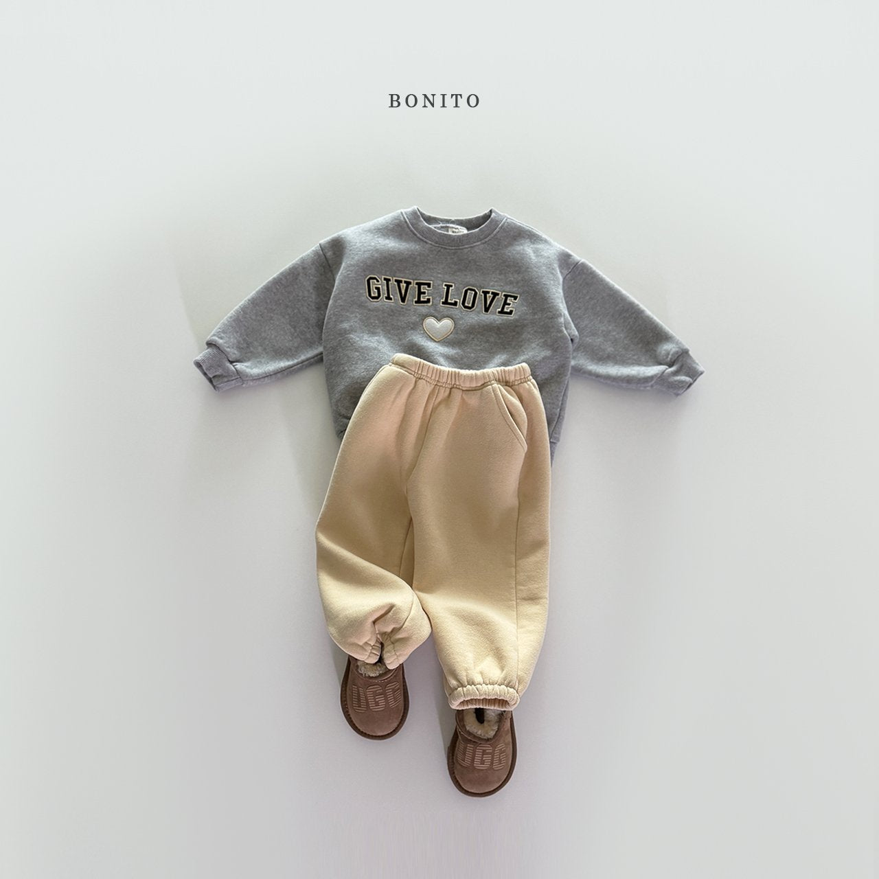 Give love sweatshirt