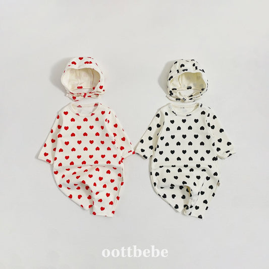 Heart full bodysuit & bonnet set