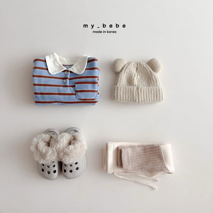 Striped collar fleece