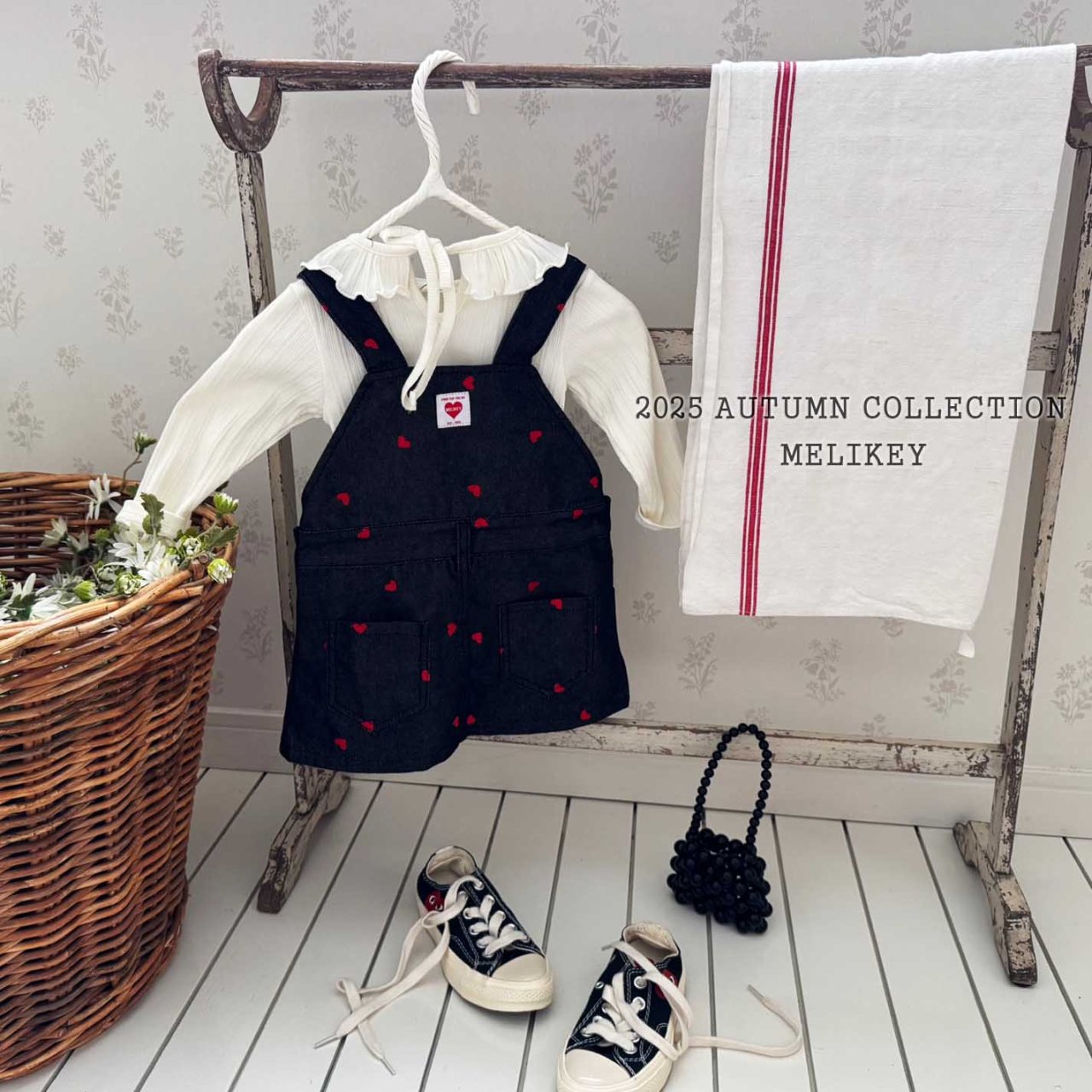 Petit frill top