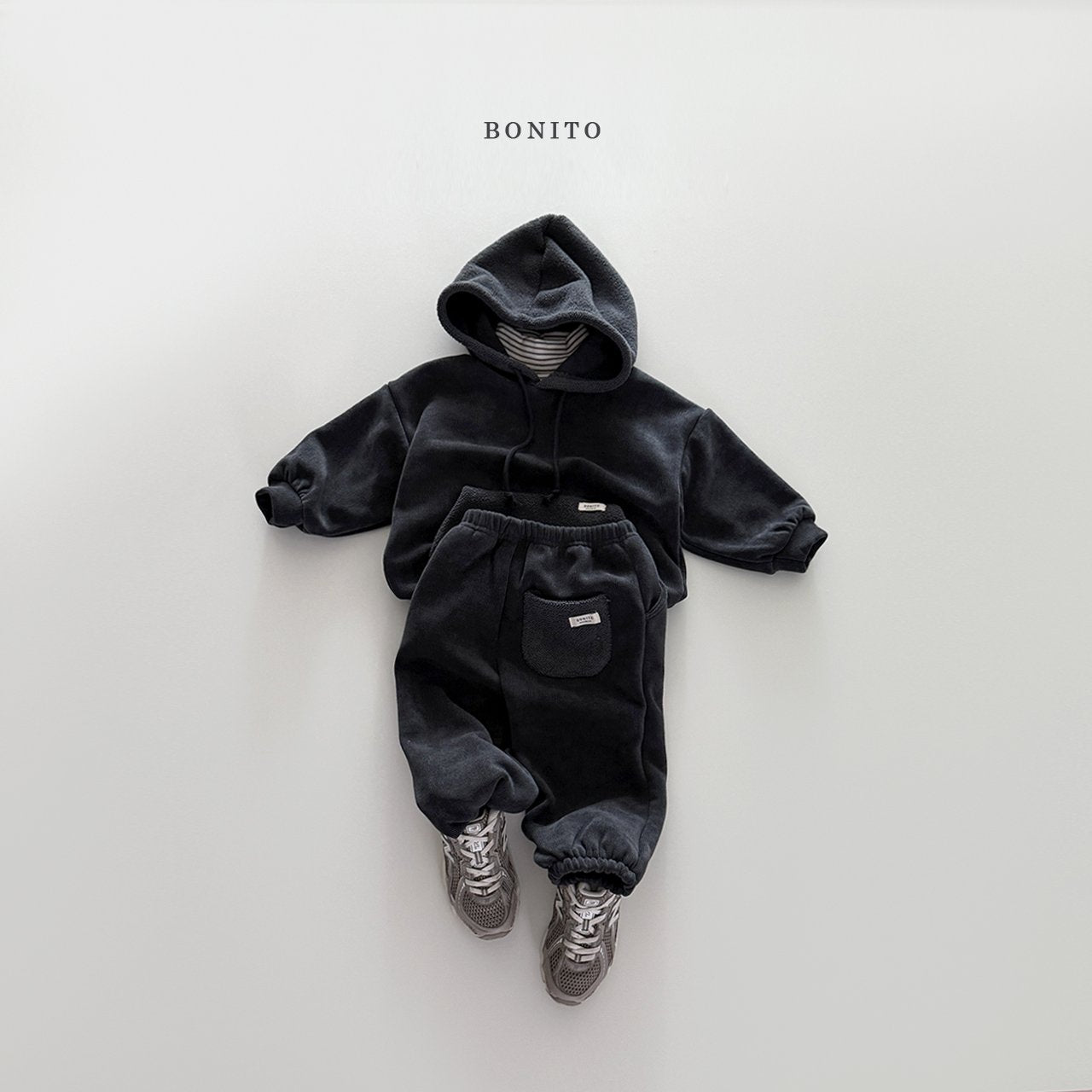 Soft hooded top bottom set