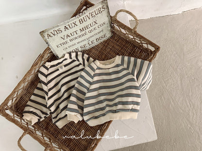 Multi-striped fleece sweatshirt