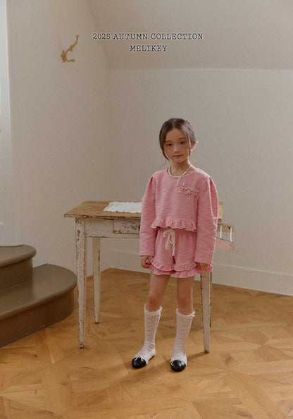 Evian frill shorts