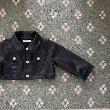Leather short jacket