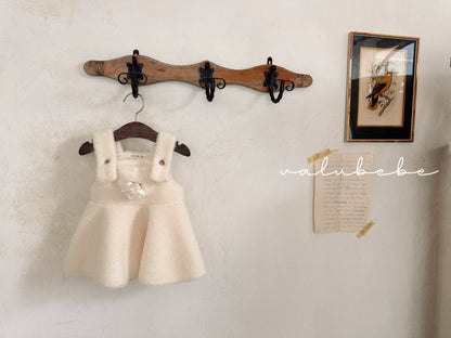 Floral dumble suspender dress
