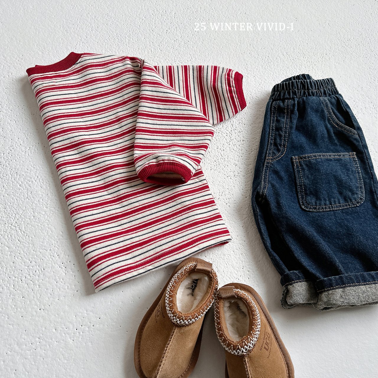 Fleece-lined multi-striped sweatshirt