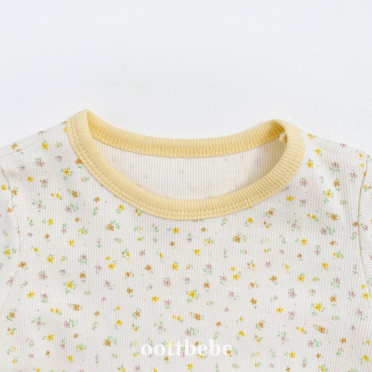 Flower berry pajamas