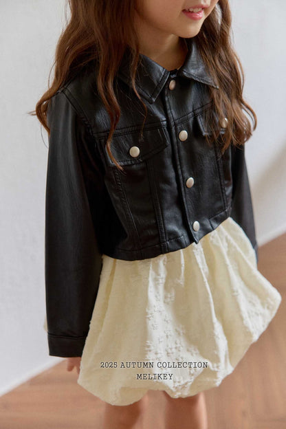 Leather short jacket