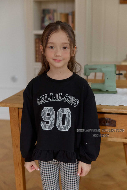 90 frill top