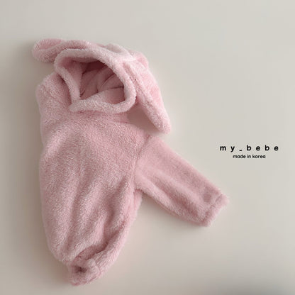 Rabbit boa fur suit