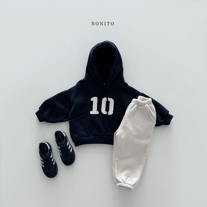 10 hoodie