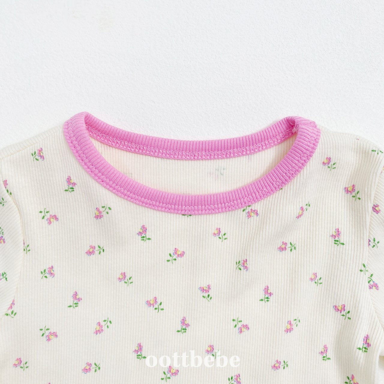 Flower berry pajamas