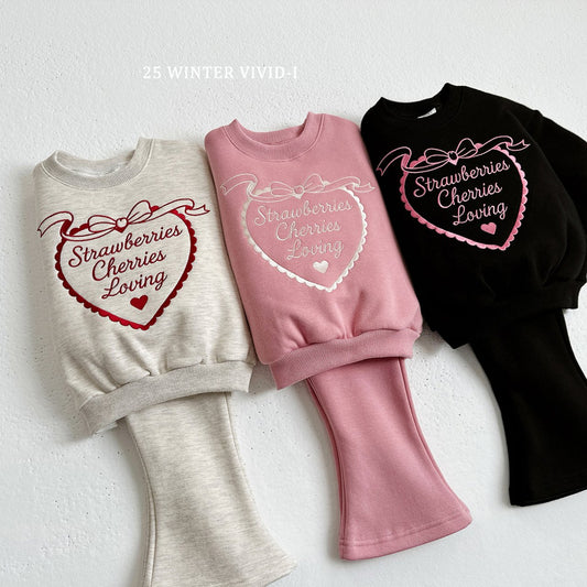Heart embroidery fleece set