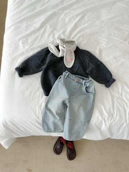 Dart straight pants