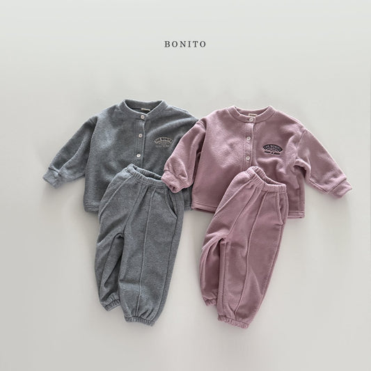 Winter cardigan jogger set