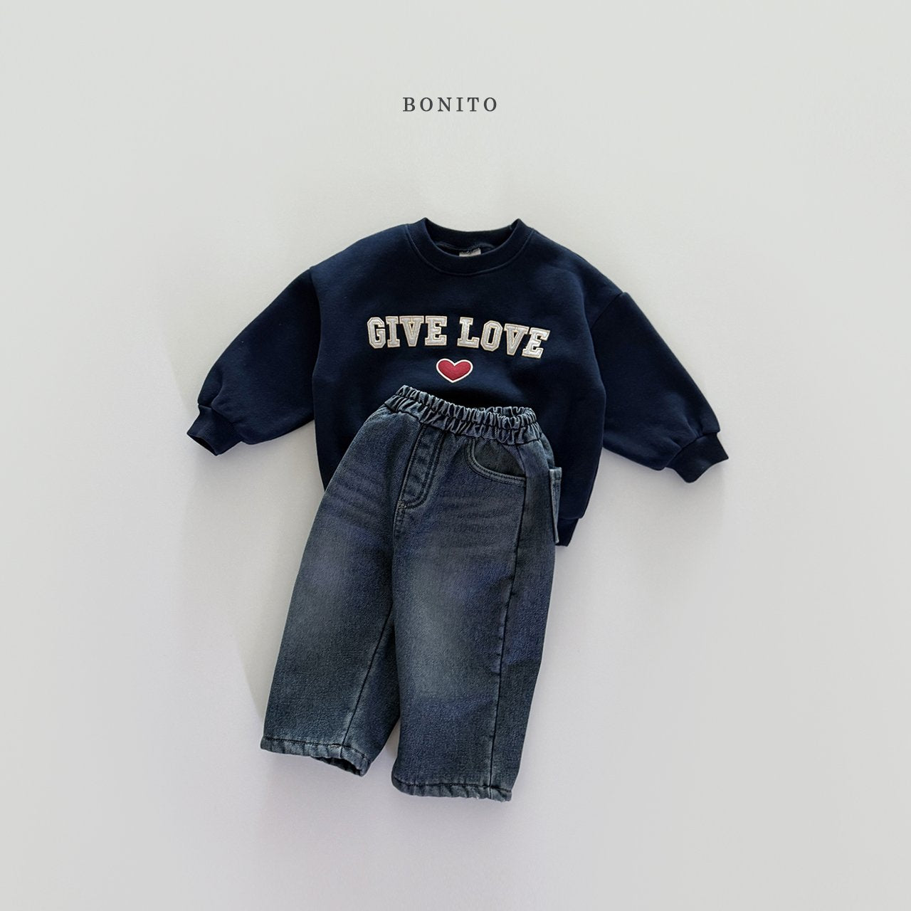 Give love sweatshirt