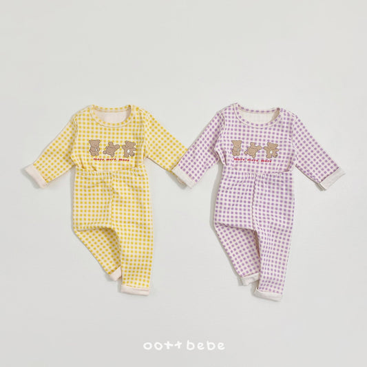 Check bear loungewear