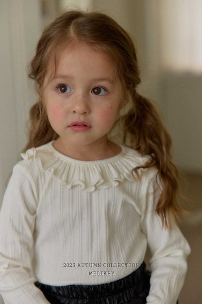 Petit frill top