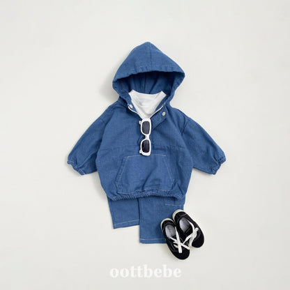 Stitch anorak