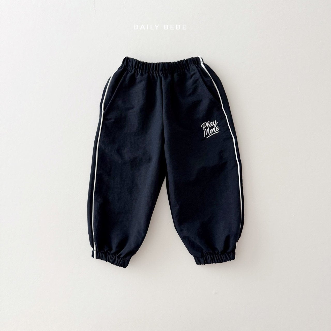 Play more jogger pants