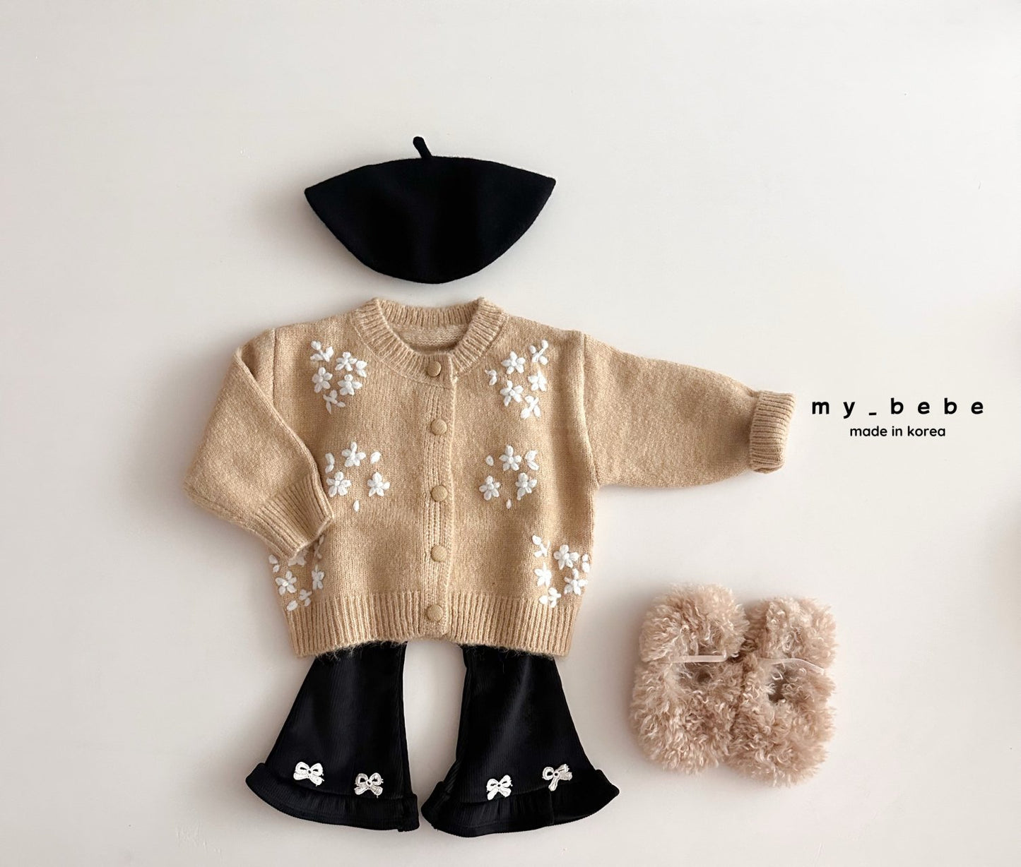 Floral embroidery cardigan