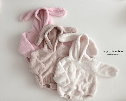 Rabbit boa fur suit